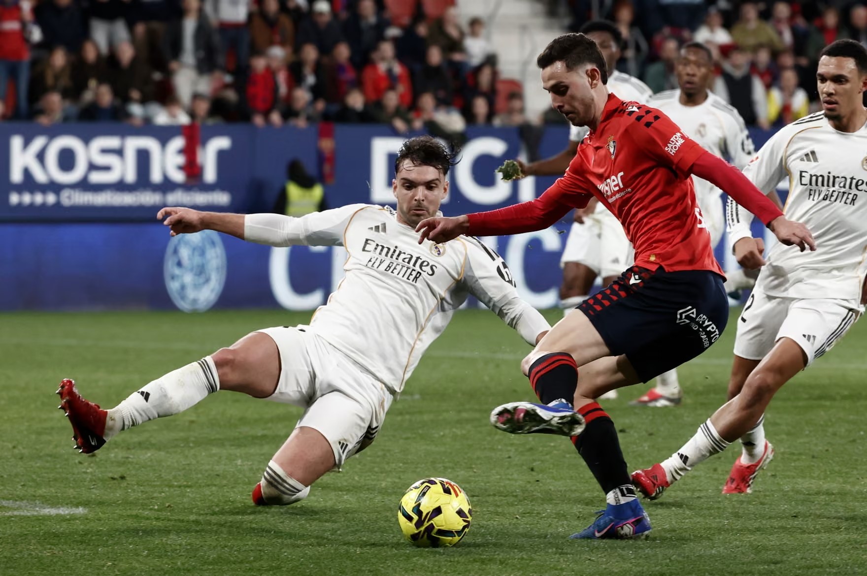 Osasuna vence al Real Madrid: Raúl García y VAR impactan